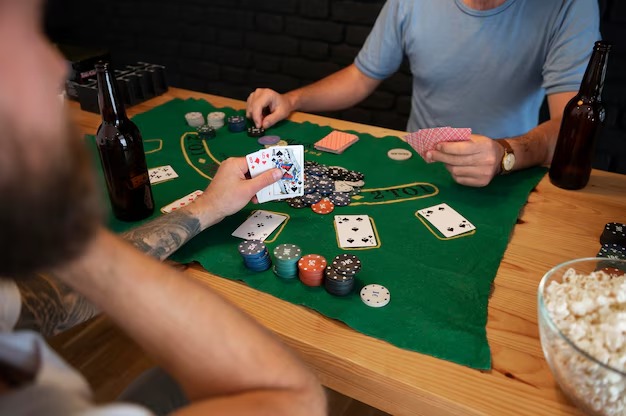 Caribbean Stud Poker hand rankings displayed on mobile screen